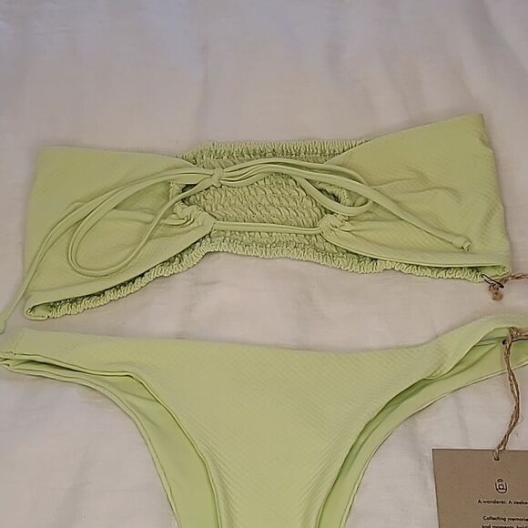 Stone Fox Swim Meadow Bikini Top Size M & Enki Bottoms in Butterfly Pique Size S - Picture 10 of 15